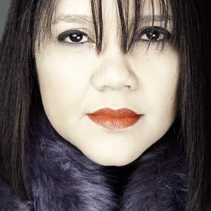 Meet your Posher, Maxine